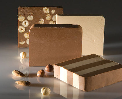 Haselnuss Nougat